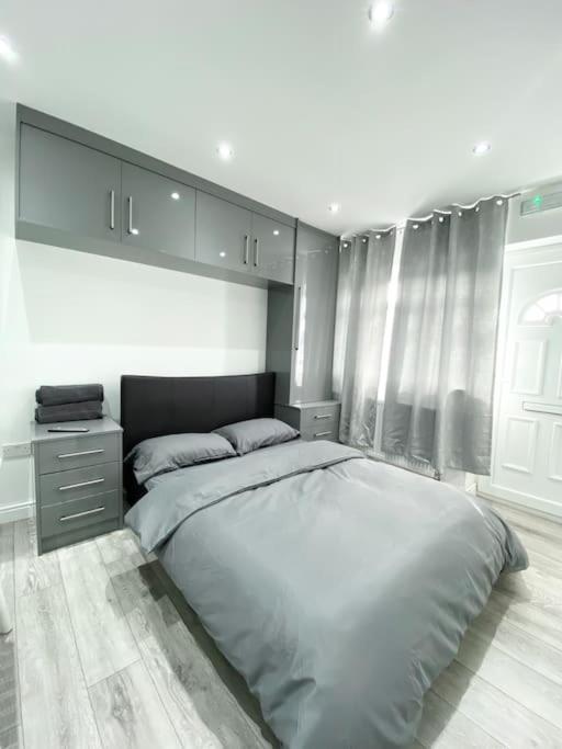 Modern Studio Near Nec With Free Parking - Prime Location Sheldon  エクステリア 写真